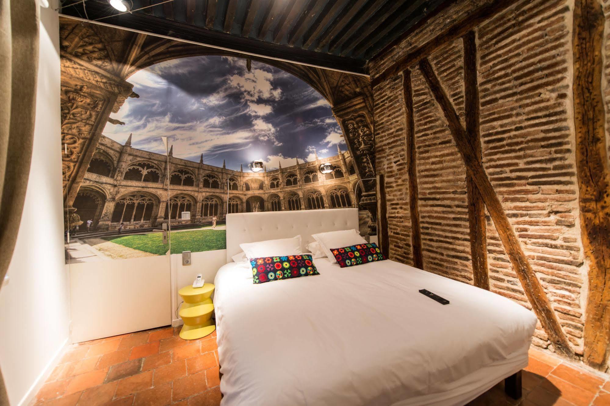Europe Hotel Καστρ Εξωτερικό φωτογραφία