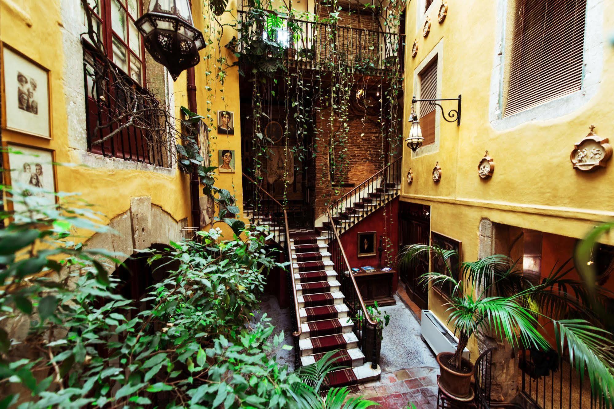 Europe Hotel Καστρ Εξωτερικό φωτογραφία